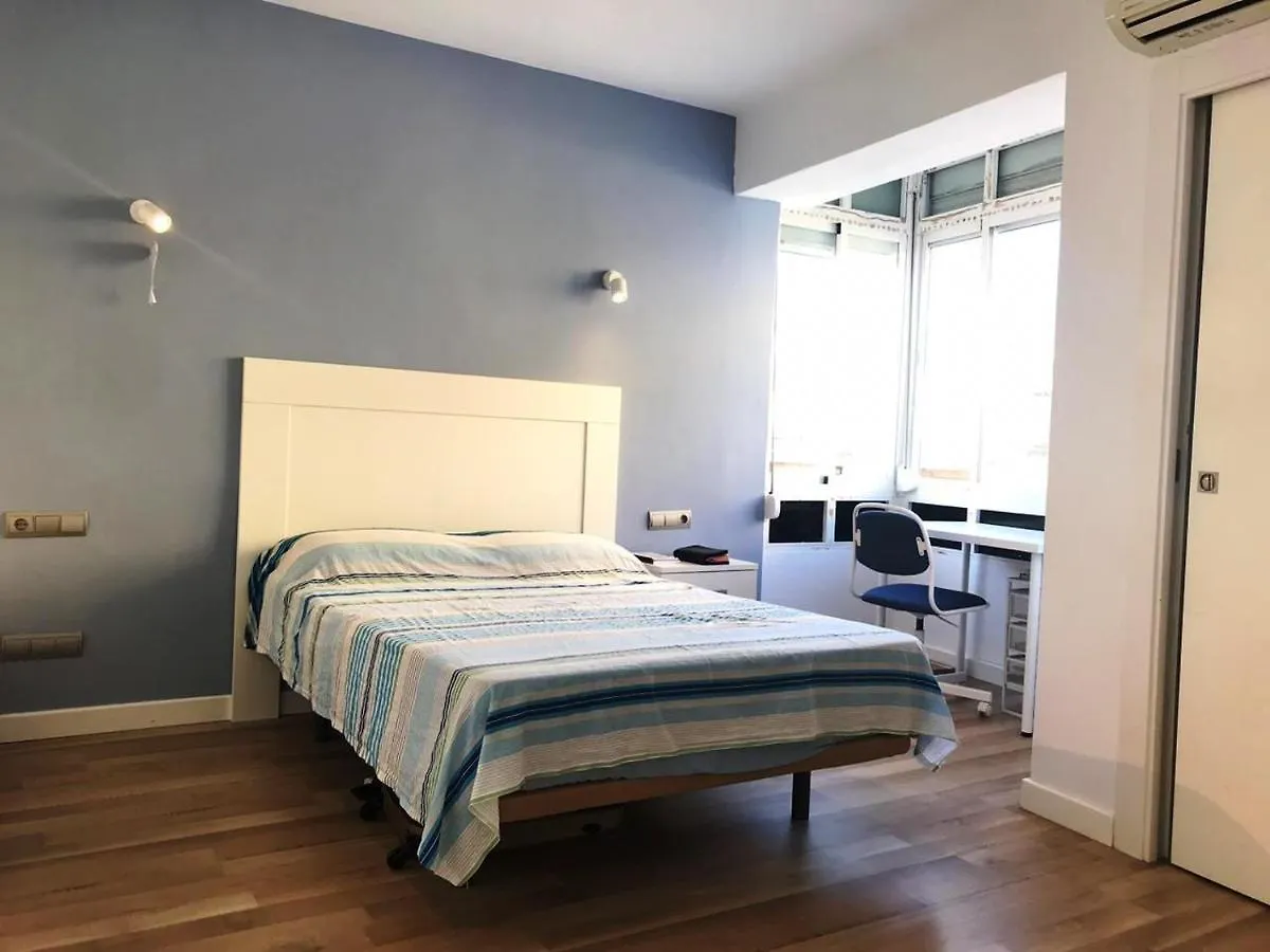 Malaga Centro - La Trinidad Apartment
