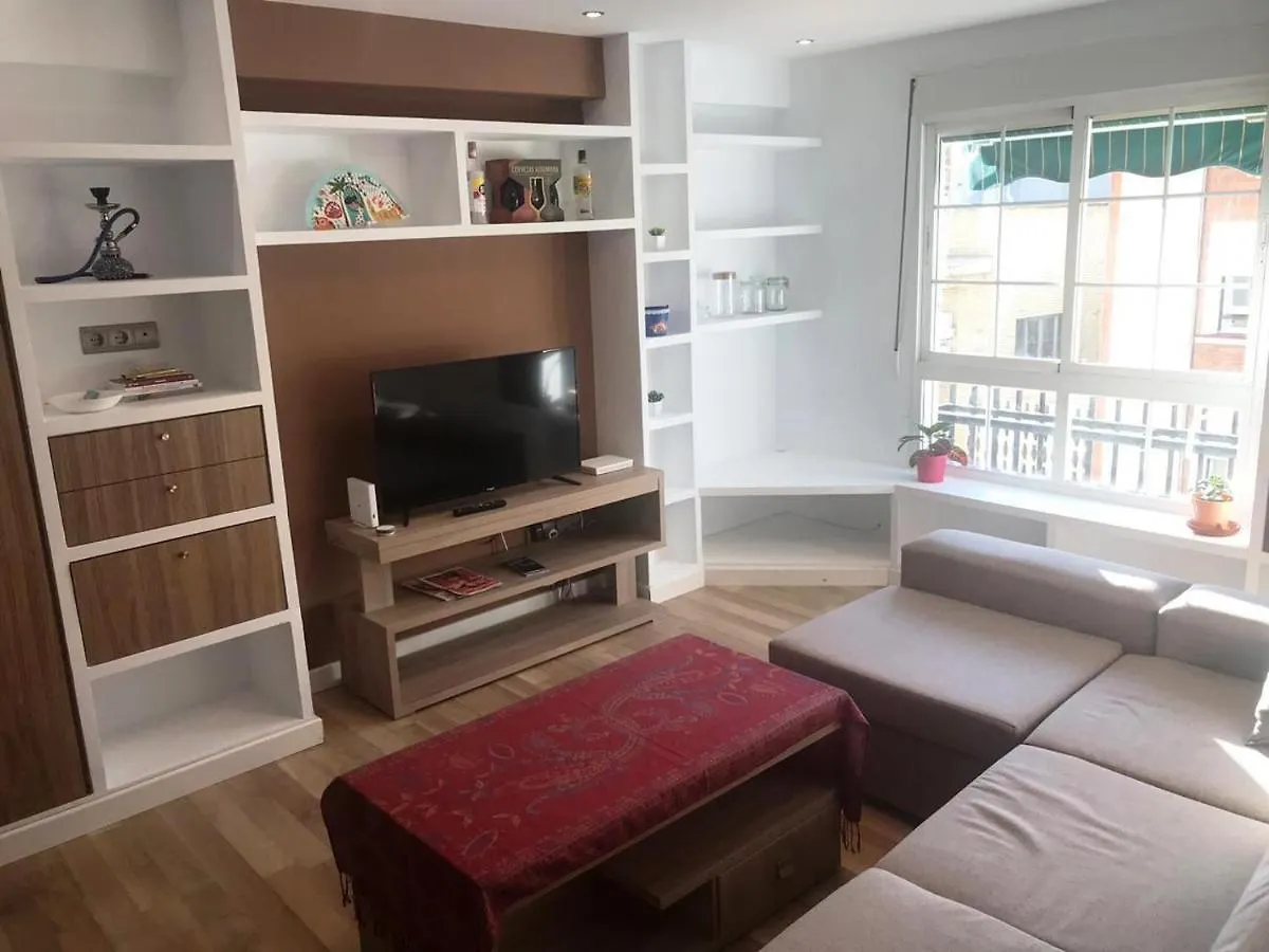 Malaga Centro - La Trinidad Apartment